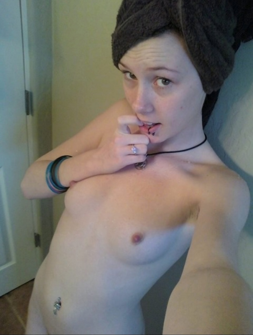 Sexy S. Russell looking so cute and so foxy