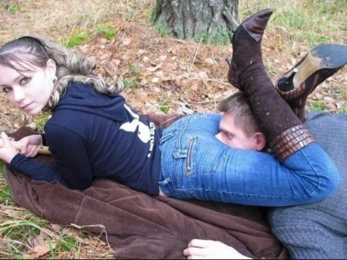 Jeans pussy eating