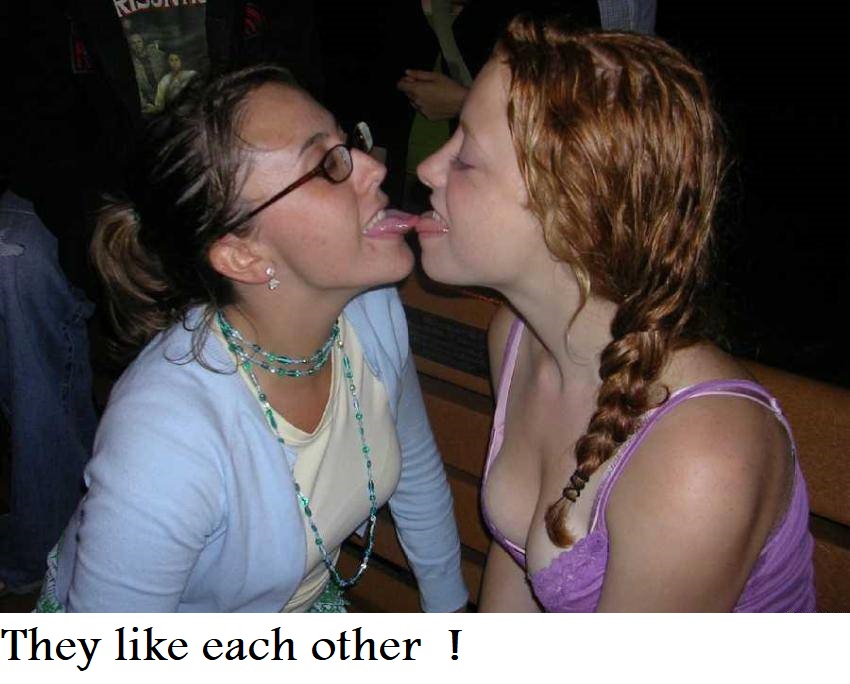 kissing girls