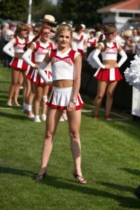Cheerleader Emma