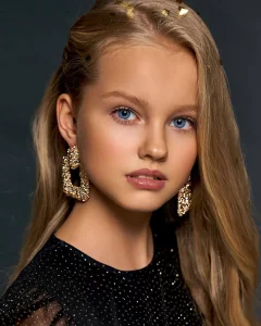 Love those blue eyes