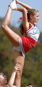Upskirt & flexi teen