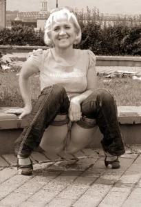 In old Serbia the girls piss anywhere.