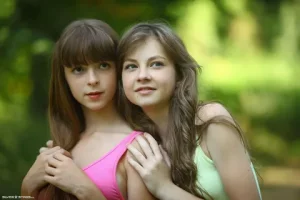 Bella and Eva